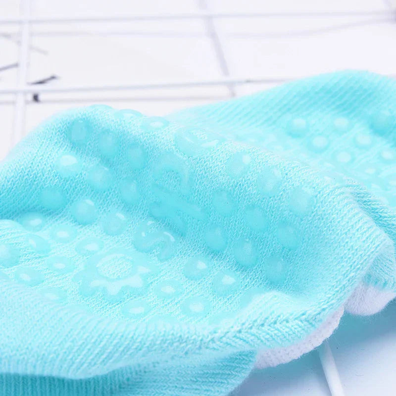 High-Quality Anti-Slip Bandage Yoga Socks