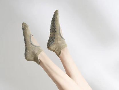 Silicone Non-Slip Low-Ankle Yoga Socks