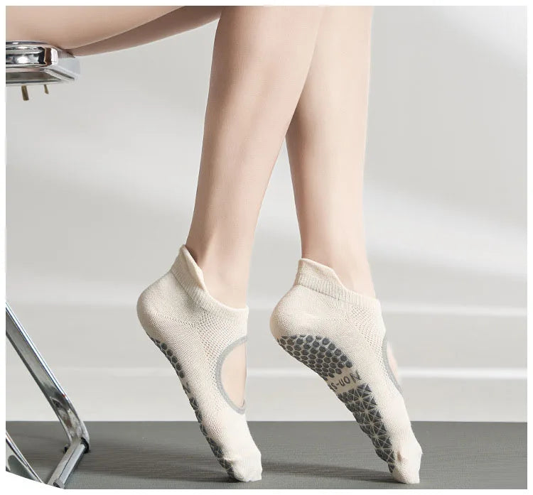 Silicone Non-Slip Low-Ankle Yoga Socks