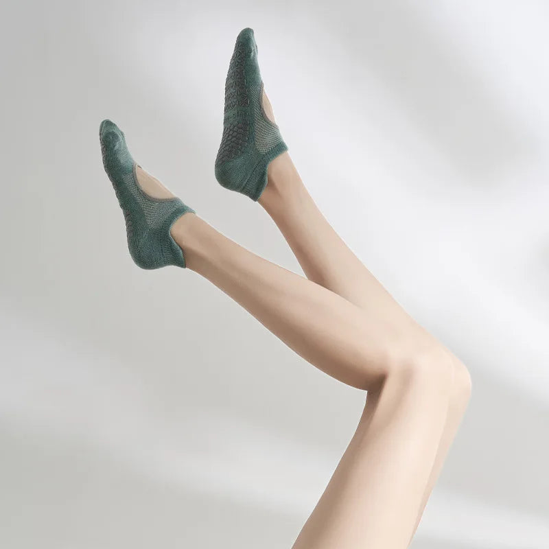 Silicone Non-Slip Low-Ankle Yoga Socks